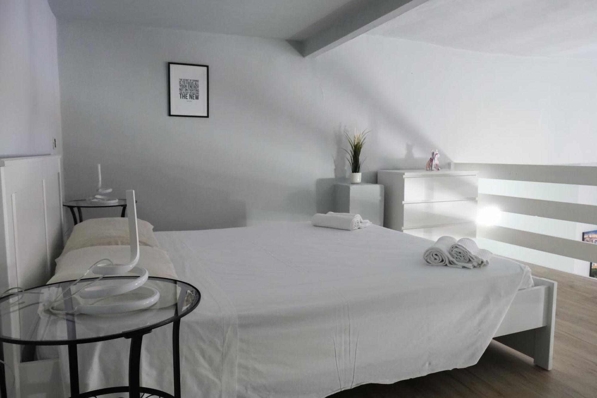 Carega City Center Apartment Verona Eksteriør billede