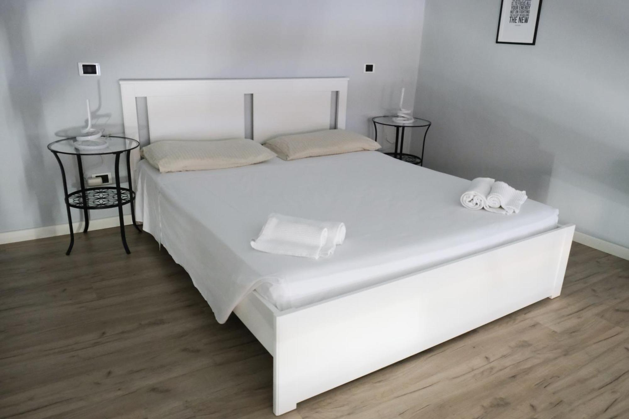 Carega City Center Apartment Verona Eksteriør billede